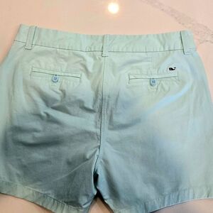 Vineyard Vines Light Green Women's Shorts